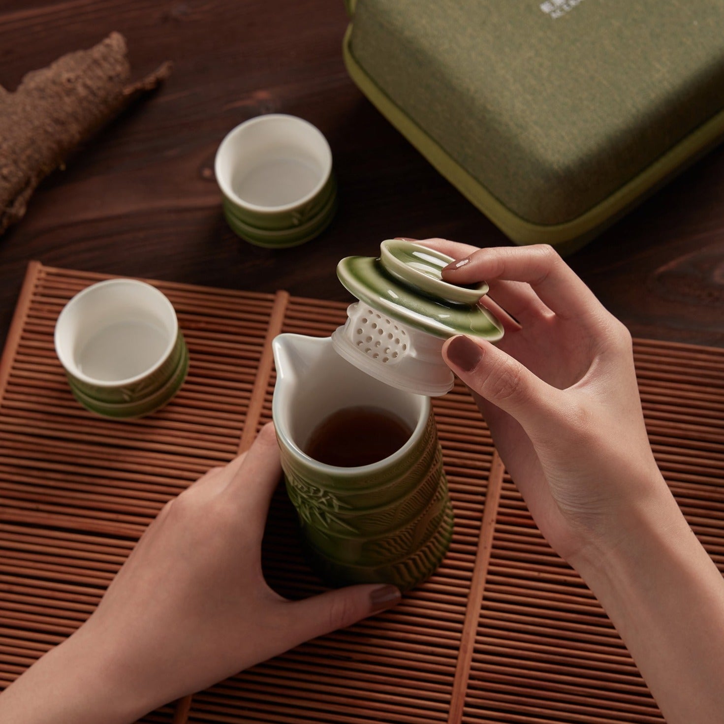 Bamboo Kung Fu Tea Set ( 1 Pot with 2 Cups ) – ACERA LIVEN