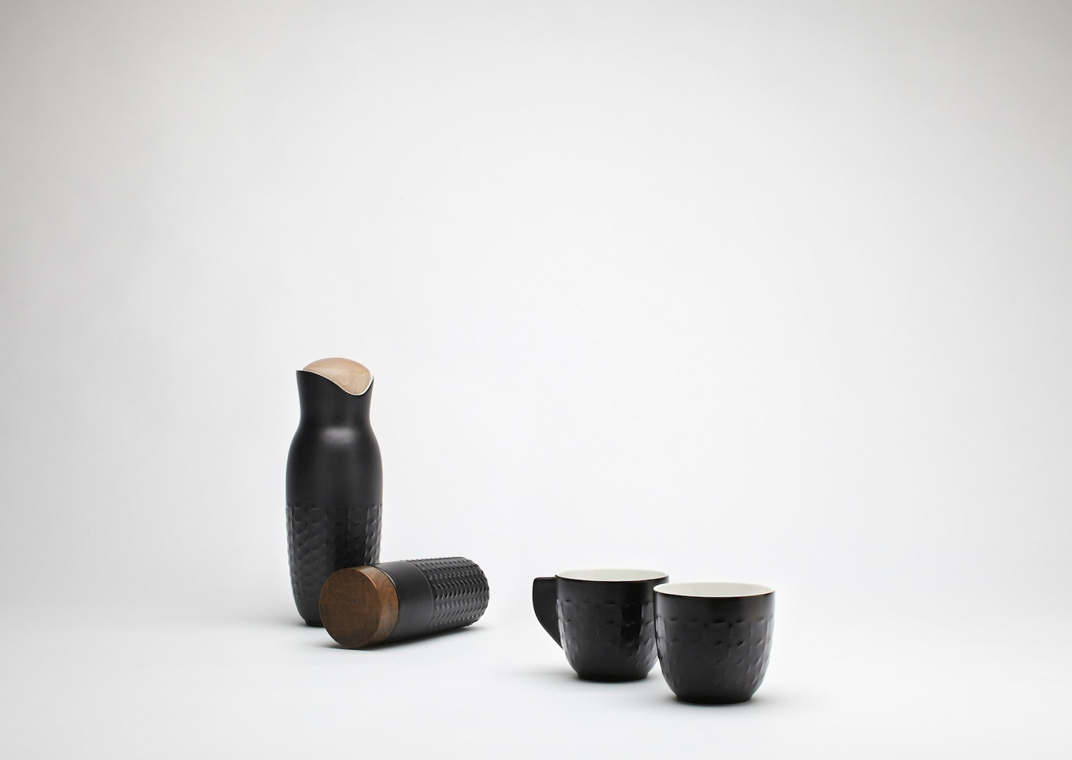 Footprint Carafe Set ( Cup with Handles) – ACERA LIVEN